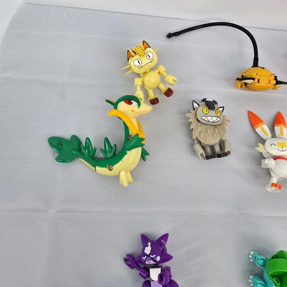 Mega Construx Pokemon Figure Lot Bulbasaur Eevee Jolteon Charmander Squirtle 20